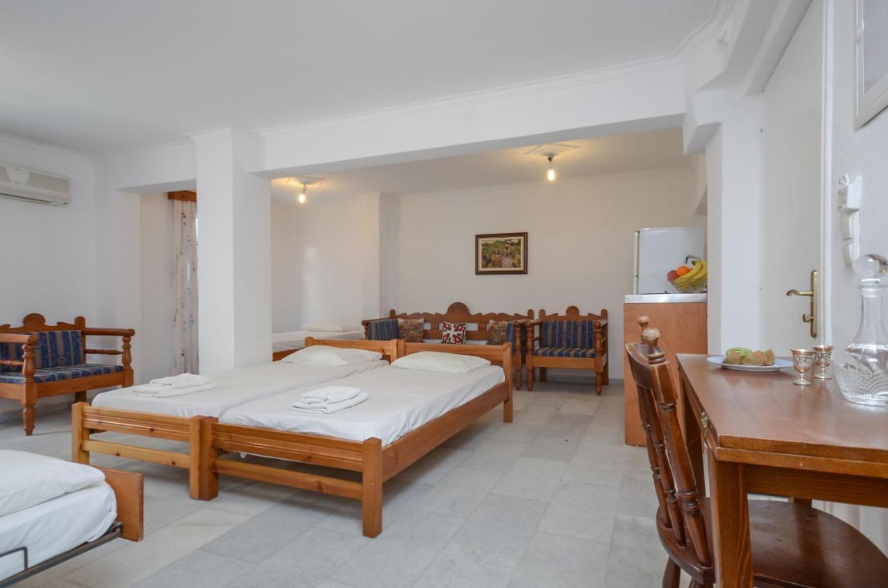 Mike'S Studios Naxos City Exterior foto